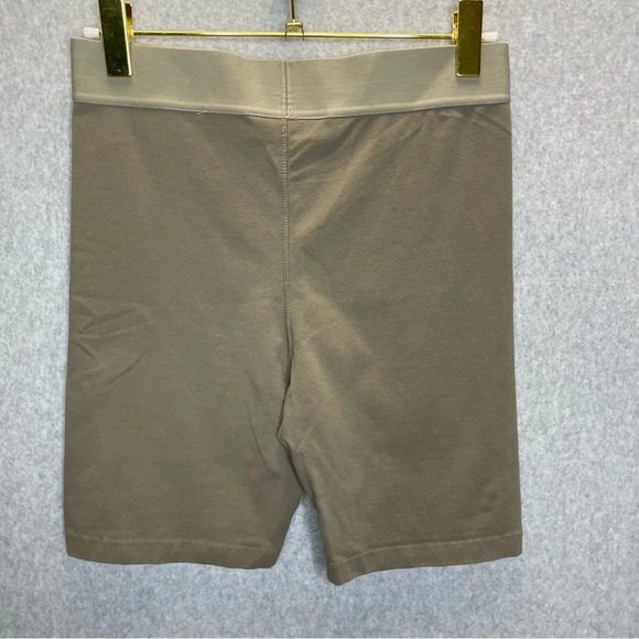Essentials Fear of God Sport Biker Shorts - Picture 4 of 6